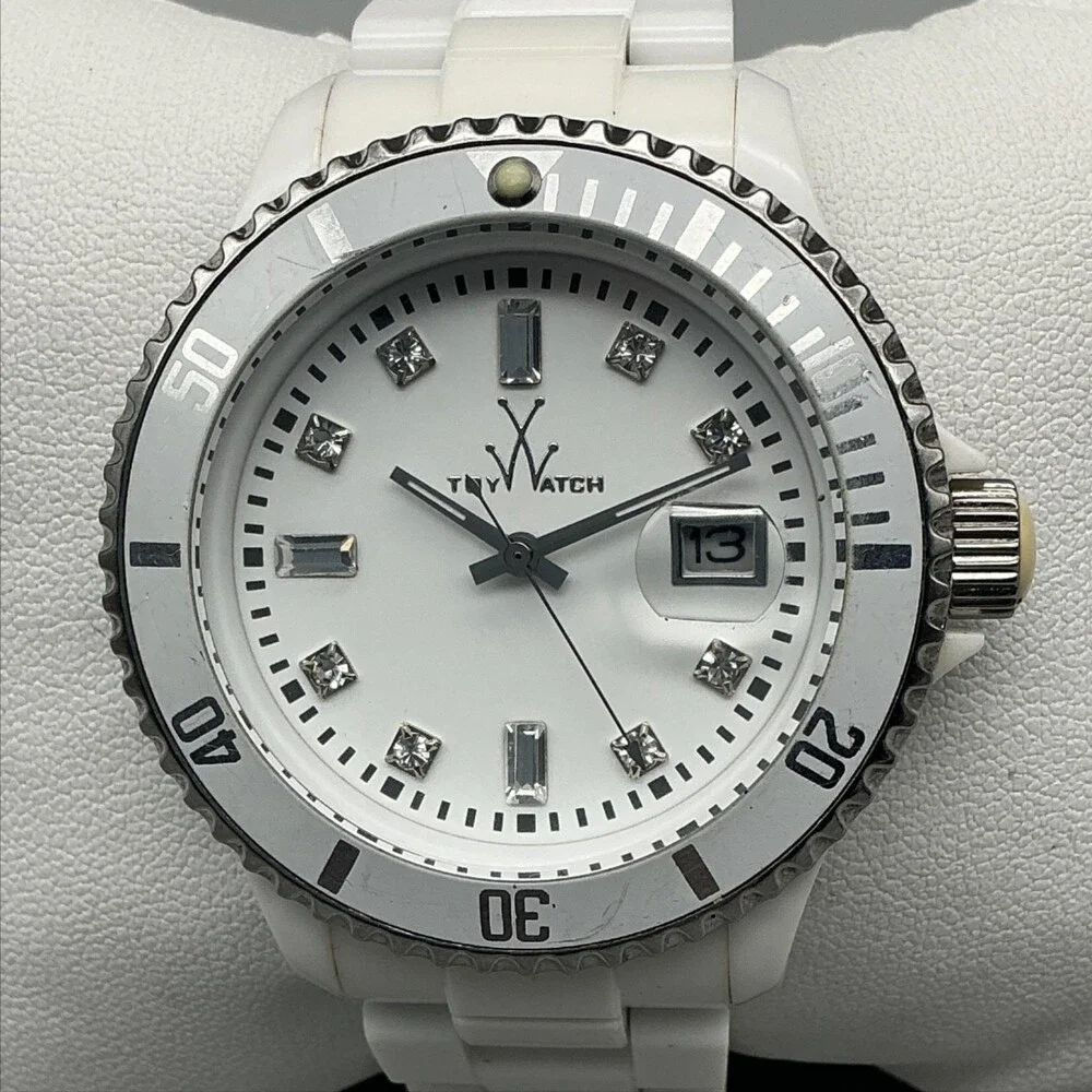 ToyWatch Mens Watch 41mm Diver White Dial Plastic Bracelet Date New Battery 6